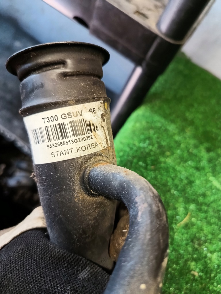 фото №5, Chevrolet trax заливна горловина труба пального