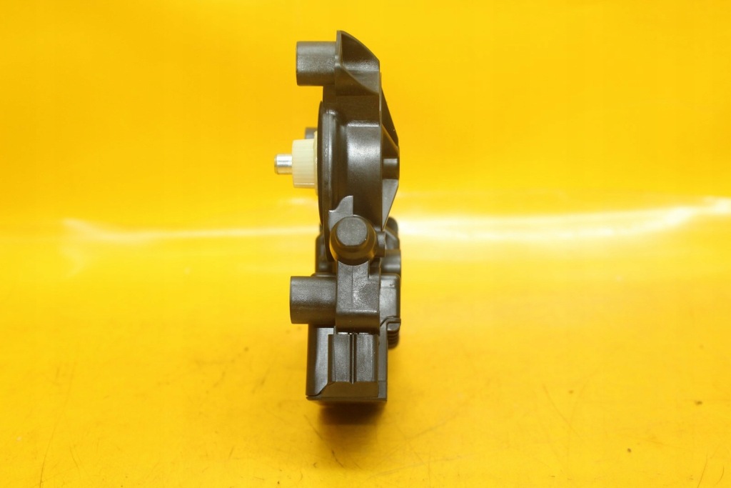 фото №5, Моторчик блок керування скло правий задня vw polo v 6r0959812g 0130822533