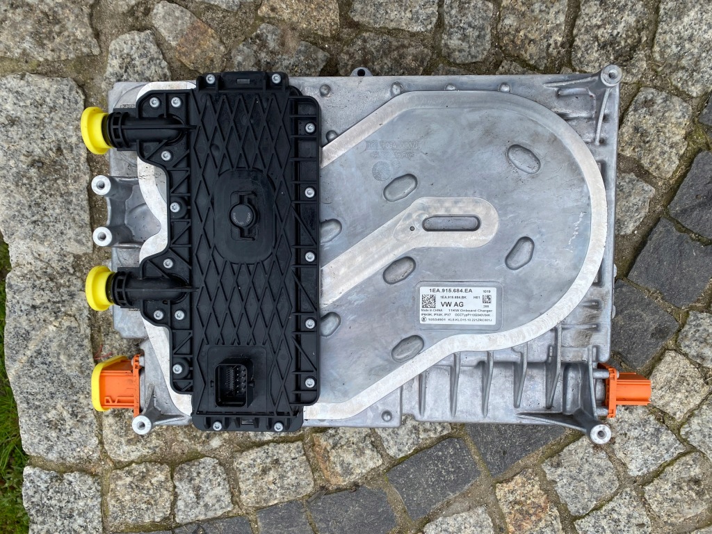 фото №1, Vw id4 зарядний пристрій wysokiego напруги 1ea915684ea оригінал