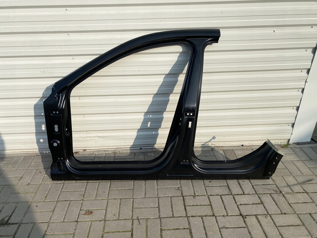 фото №1, Поріг блок двигуна лівий cupra formentor 5ff eu