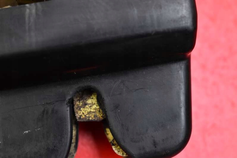 фото №10, Замок крышки задняя багажника 95790-33050 kia magentis 1 i 01-03