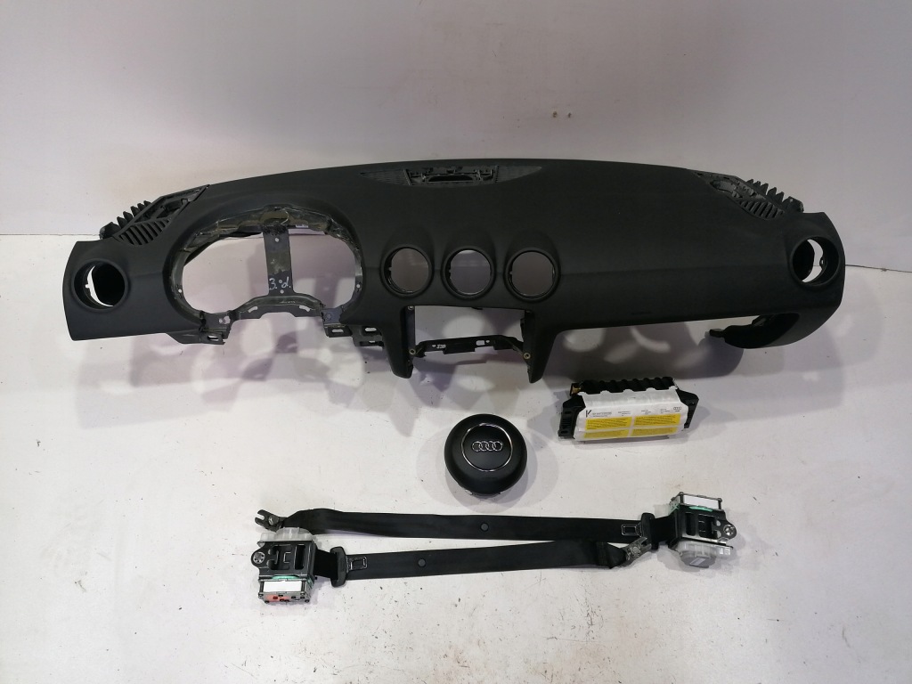 фото №1, Audi tt tt2 8j панель приладів консоль подушка безпеки подушки безпеки ремені