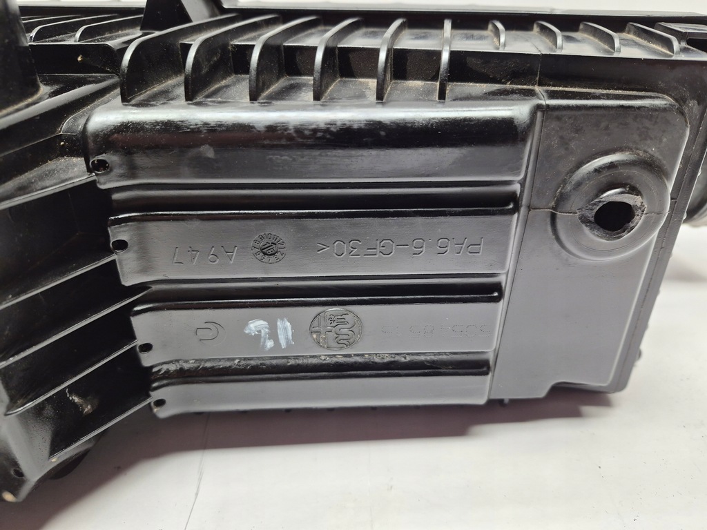 фото №7, Корпус фільтра повітря stelvio giulia 2.0 бензин 50548515