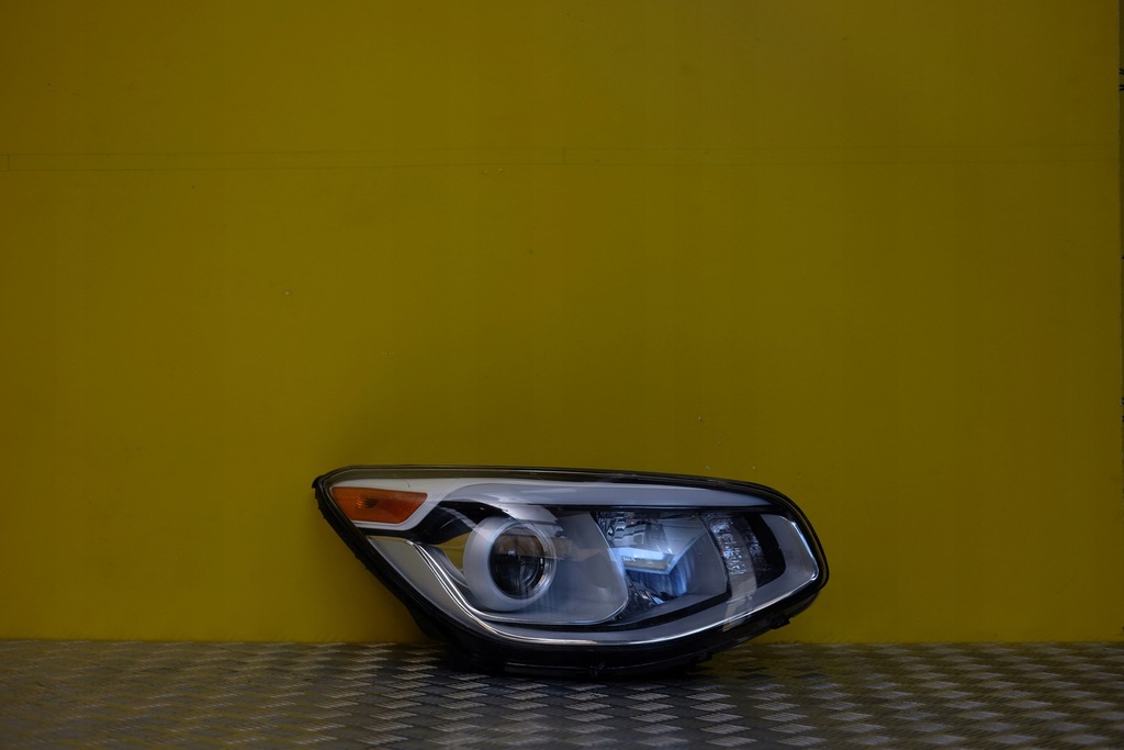 фото №1, Kia soul ii 2014- фара лампа перед права usa