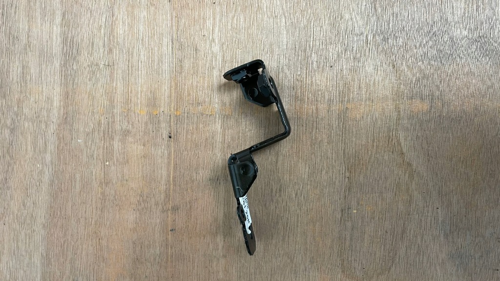 фото №10, Кронштейн бампера r laguna 01- lh=rh