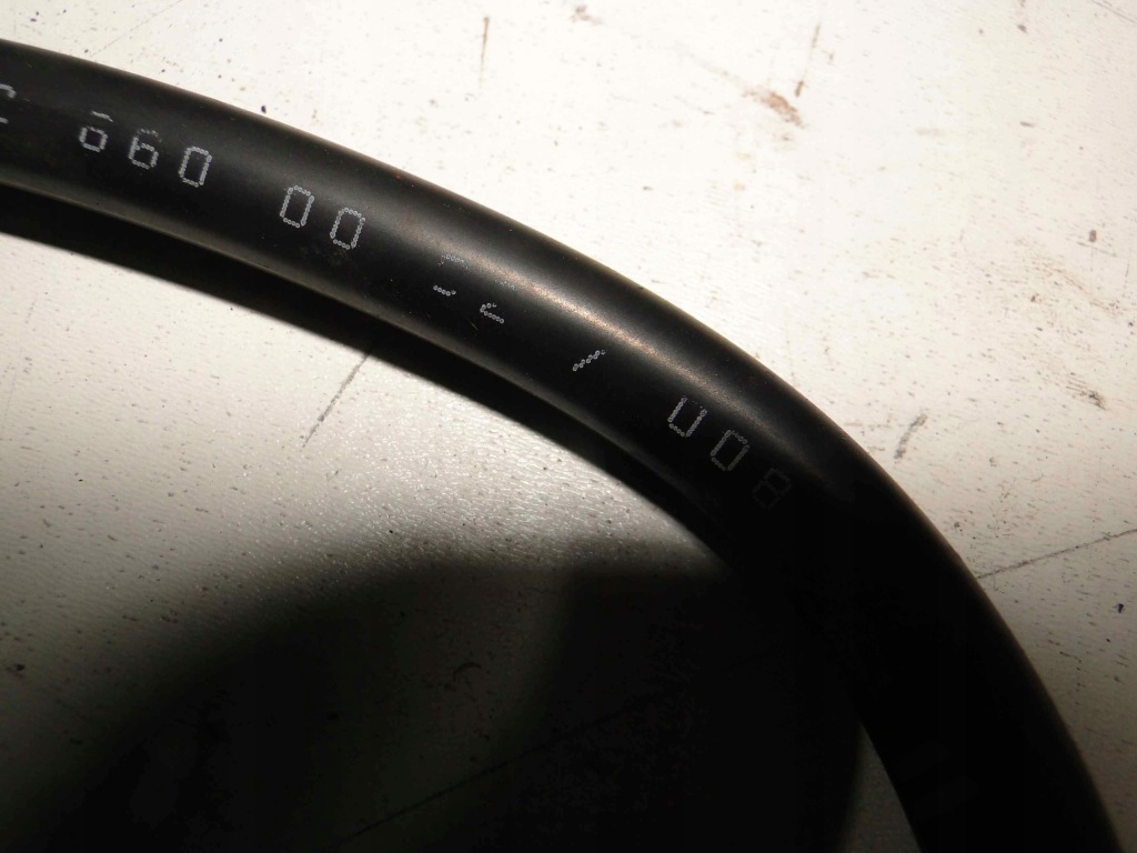 Mercedes slk slc r172172 шланг форсунка омивача Недорого