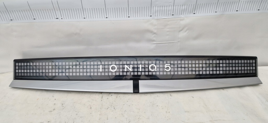 фото №1, Hyundai ioniq 5 v накладка кришки задня задня led лампа