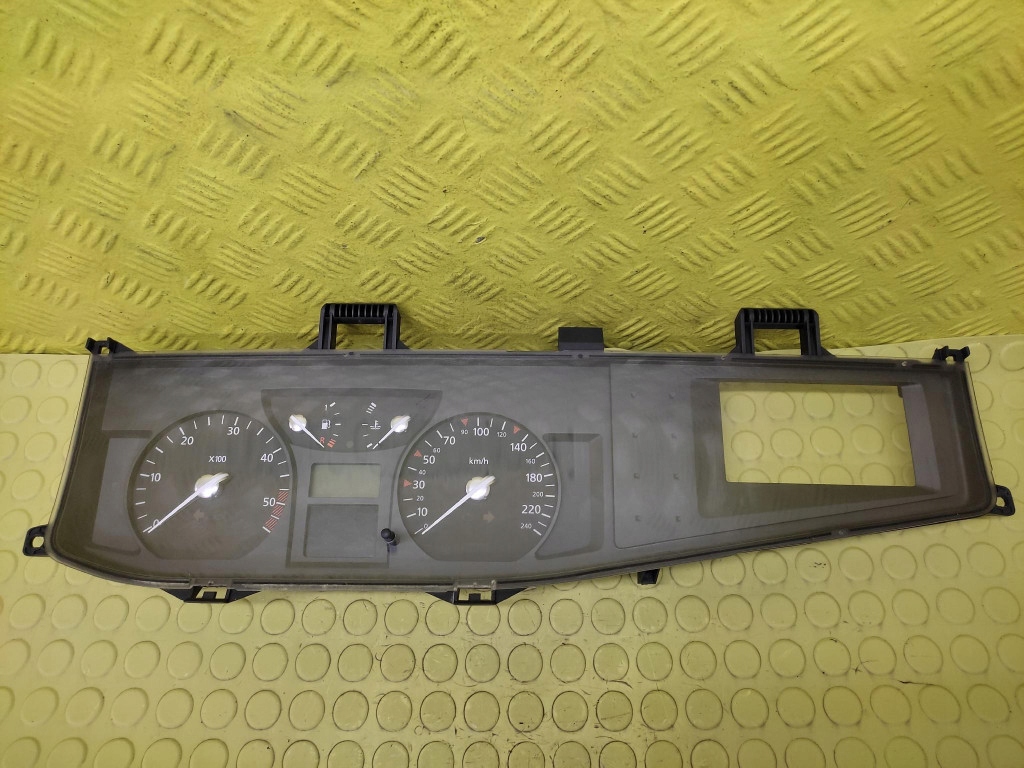 фото №1, Renault vel satis 2.2 dci счетчик приборы 8200263368