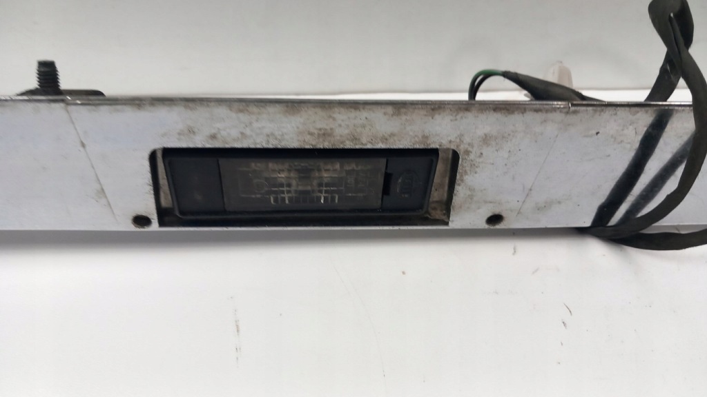 фото №9, Mercedes viano w639 van накладка крышки задняя хром a6399432330