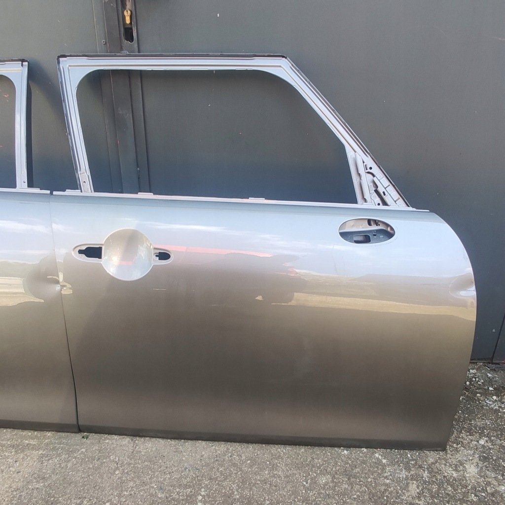 Дверь mini cooper f55 передние задняя задняя правое Цена