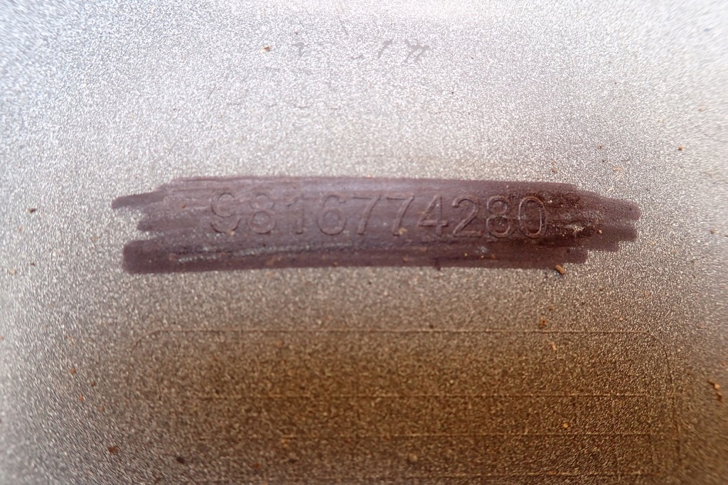 фото №13, Opel combo e 2018 - накладка бампер перед передний 9816774280 оригинальный номер