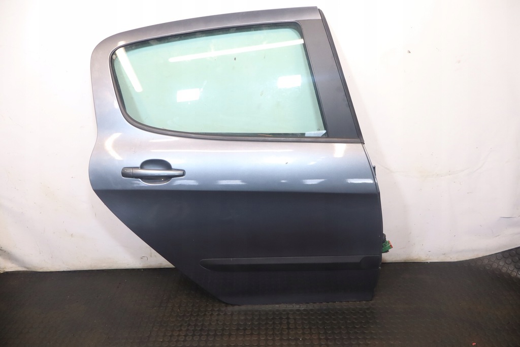 фото №1, Двері правий задня peugeot 308 i