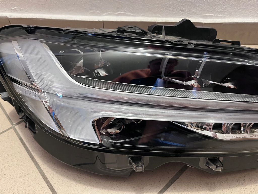 фото №5, Лампа передня перед права volvo v90 v-90 s90 s-90 full led
