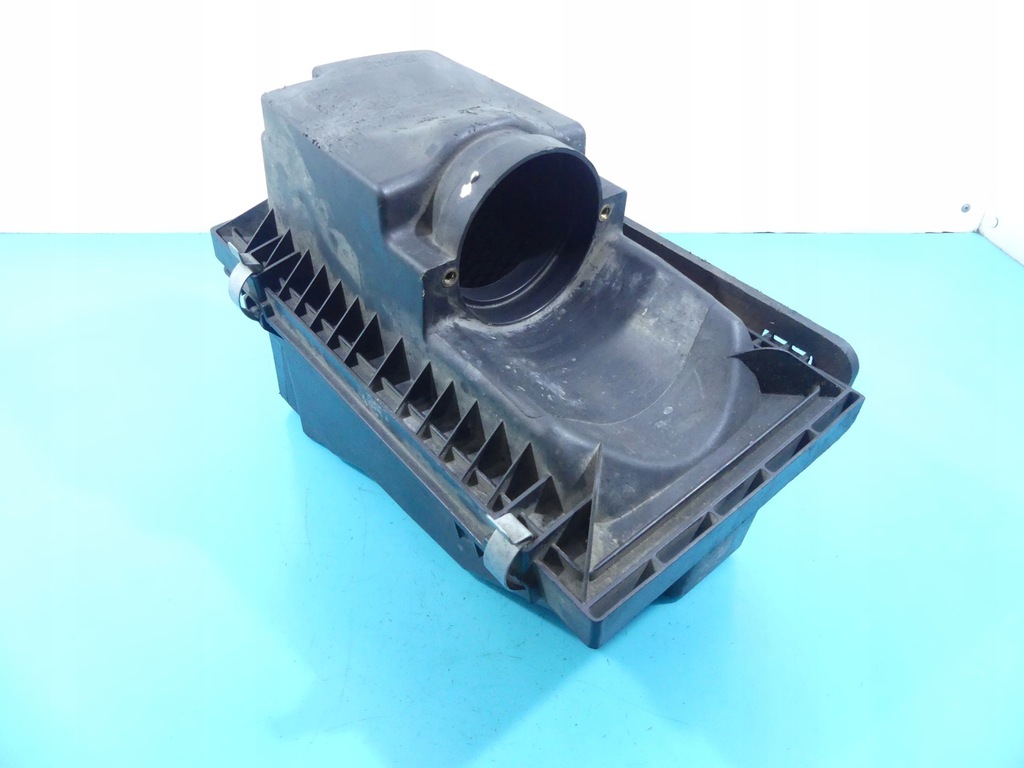 фото №1, Корпус фильтра воздуха jeep patriot 06- 2.0 crd