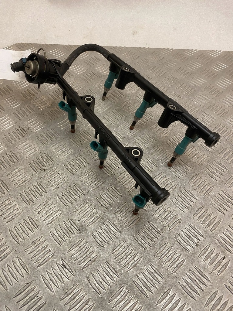 фото №9, Lexus rx 450h 2014 форсунки / комплект 2325031090