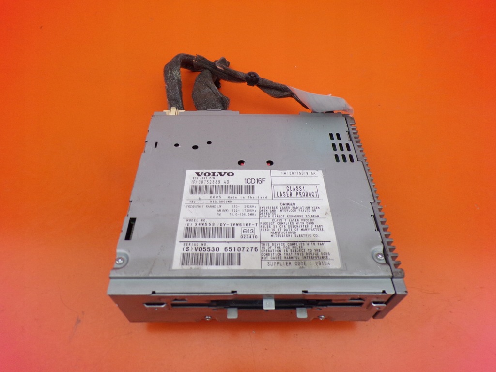 фото №1, Радіо cd 30752889 volvo v50 06r s40 ii