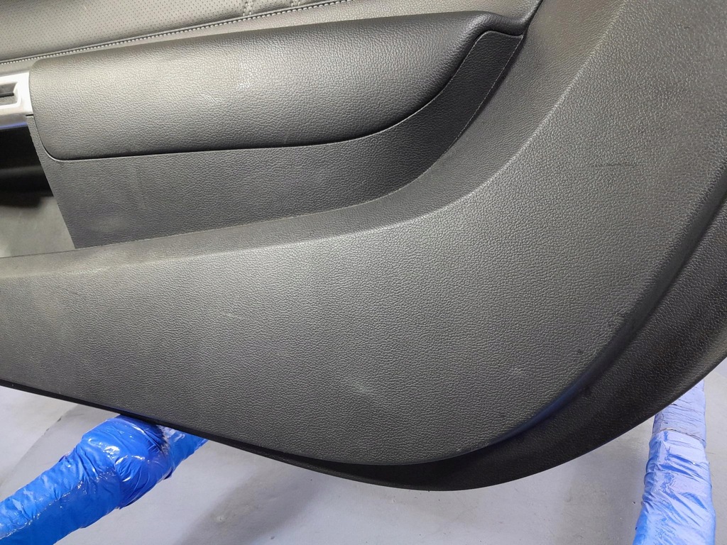 фото №4, Ford mustang mk vi обивка дверь перед правая