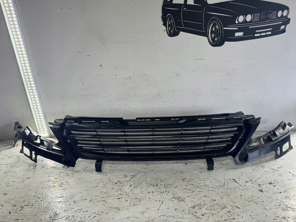 фото №1, Peugeot 308 ii t9 решітка радіатора решітка радіатора 2013-16r