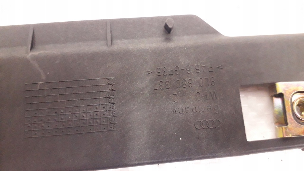 фото №13, Кронштейн пластик audi a3 8l 8l0880337