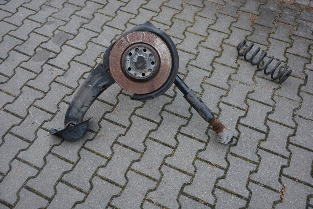 фото №9, Амортизаторна стійка поворотний кулак амортизатор правий задня passat b7 kombi