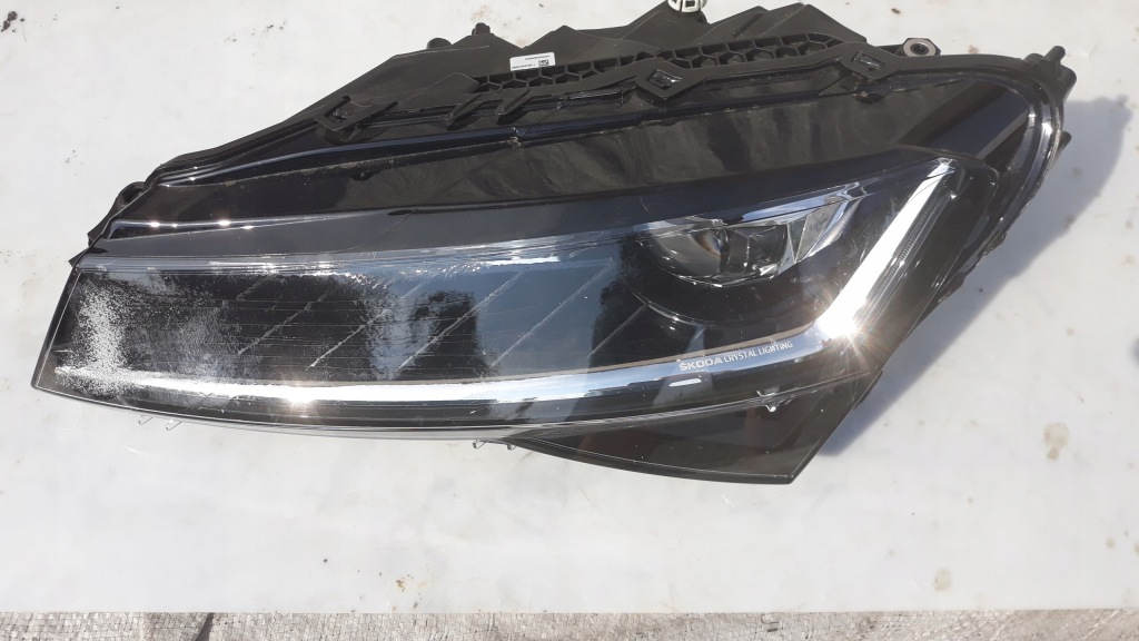 фото №2, Лампа ліва full led skoda superb iii lift
