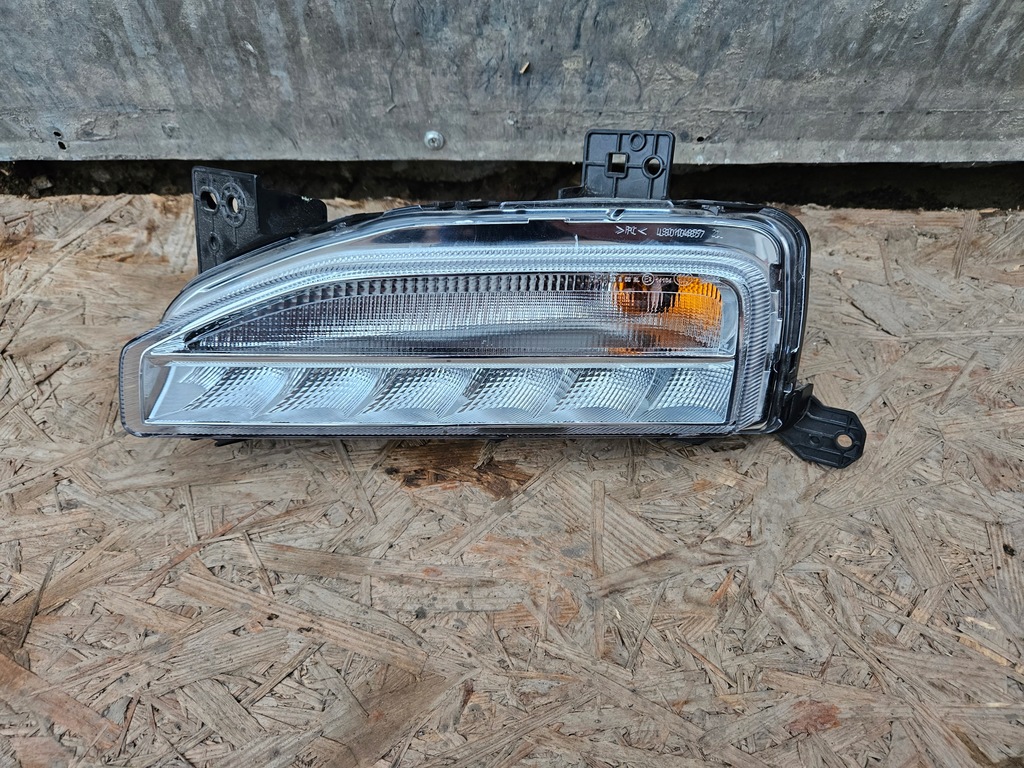 фото №1, Vw t-roc противотуманная фара led drl левый перед