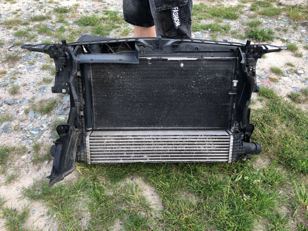 Підсилювач pas передній audi a6 4g0 Оригінал