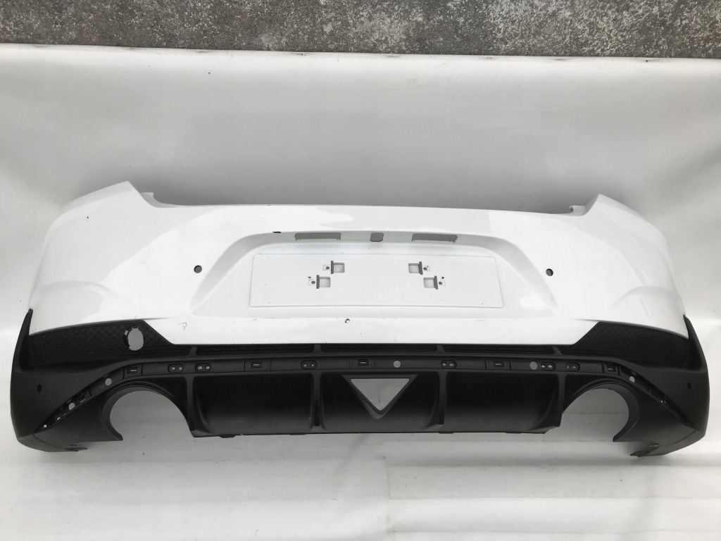 фото №1, Hyundai i30 n fastback бампер задняя 86611-s0700