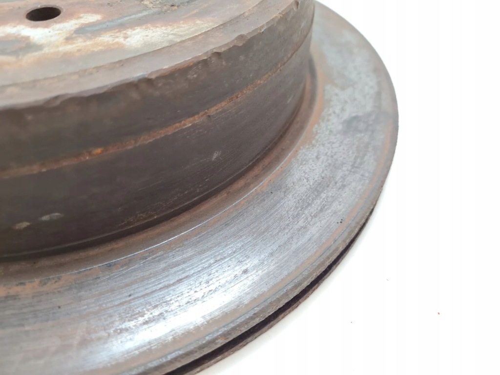 Купить 2013 toyota tundra 2 диск тормозная задняя