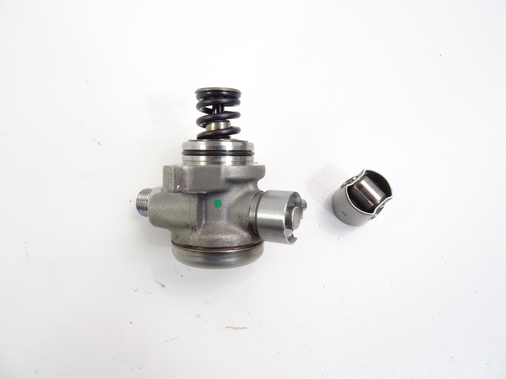 фото №6, Skoda kamiq 1.0 tsi насос впрыскная топлива 04e127027n 2021