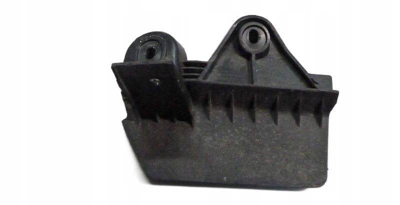 фото №1, Audi a3 8v бризковик правий 8v0853834