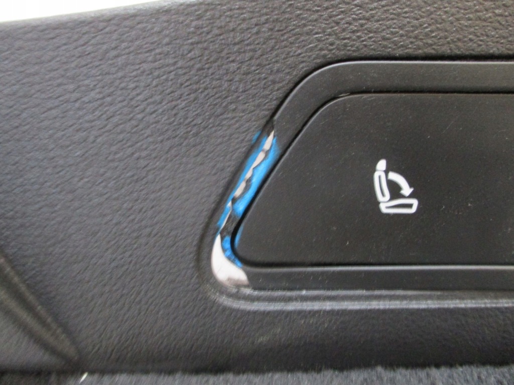 фото №5, Оббивка обшивка багажника audi a6 4k9