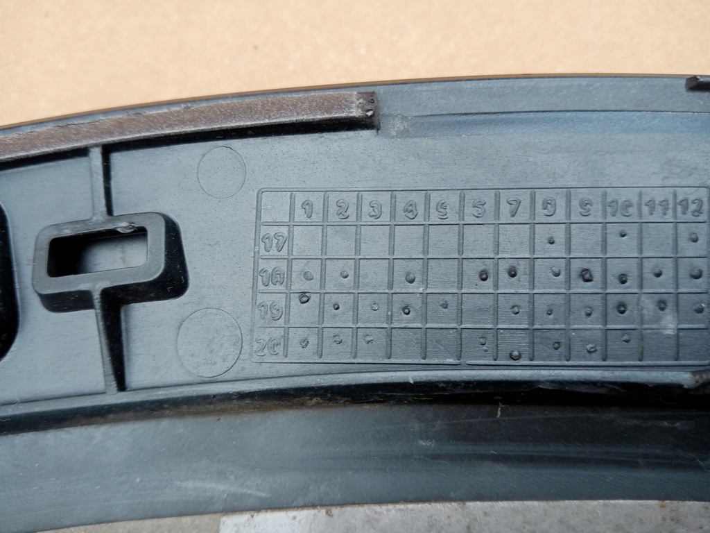 фото №10, Audi e tron левая молдинг крыла перед 4ke853717a