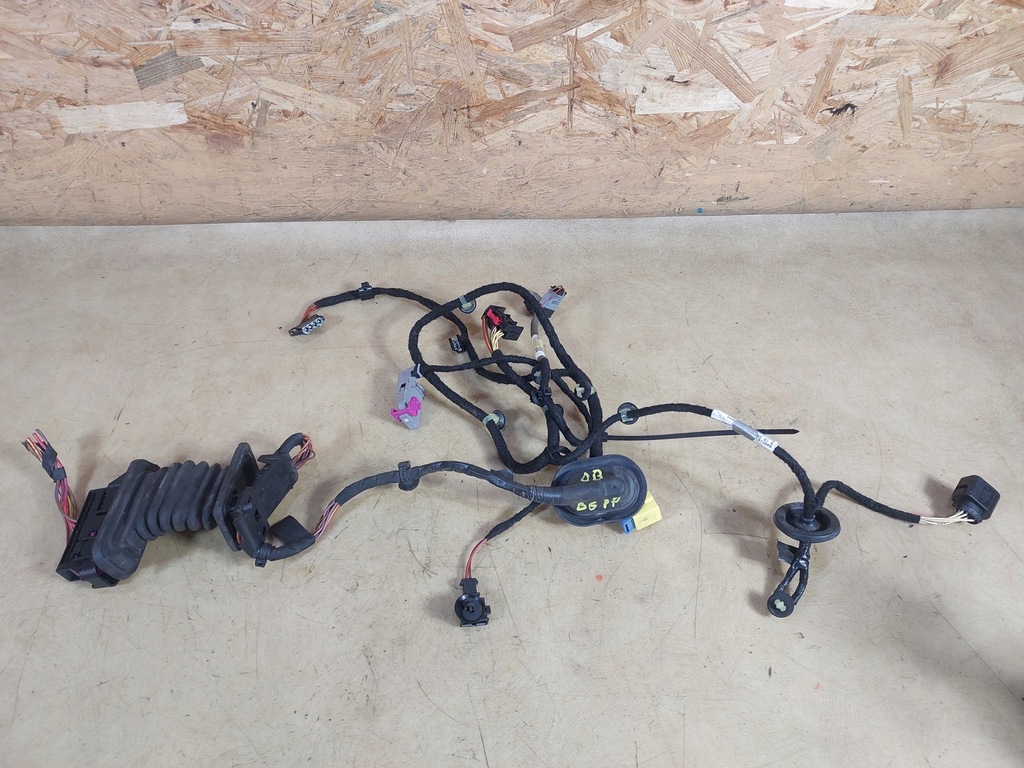 фото №1, Passat b6 жгут дверь правый перед 3c1971121ej