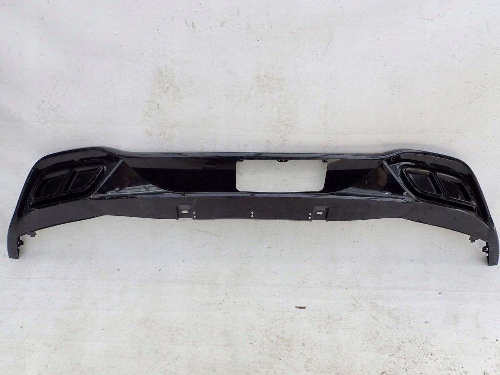 фото №2, Vw golf viii 8 hb r-line 19- dół накладка спойлер бампера задняя