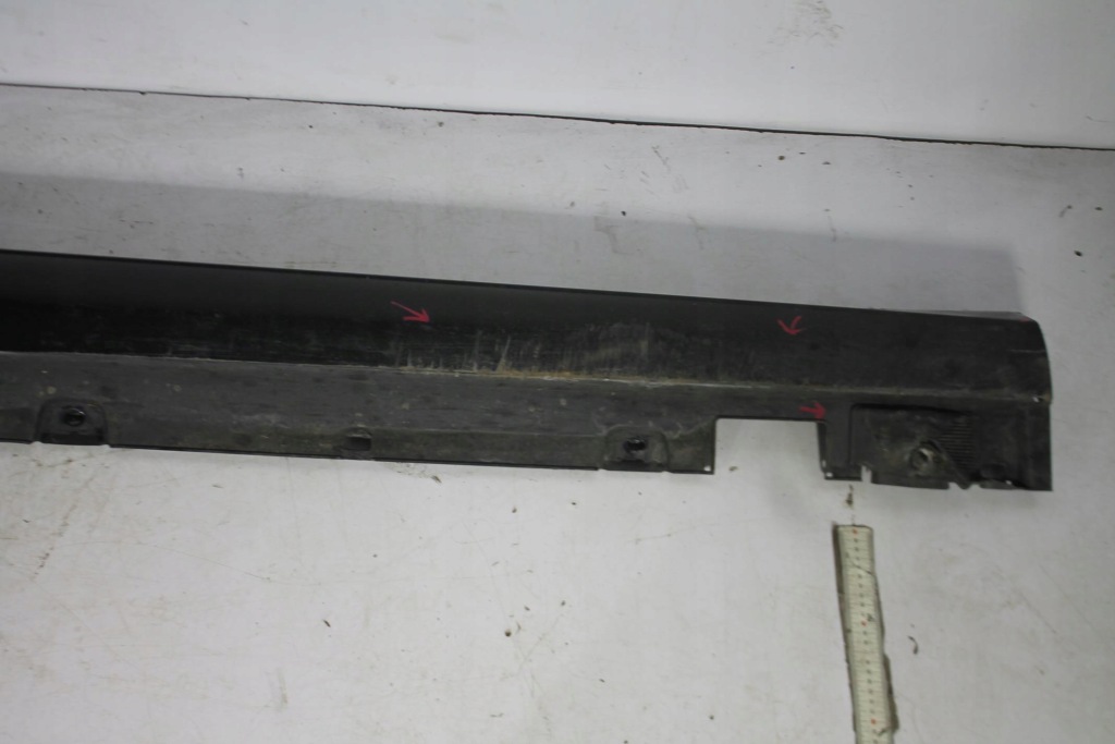 фото №4, Молдинг накладка порог правая mercedes w213 16-