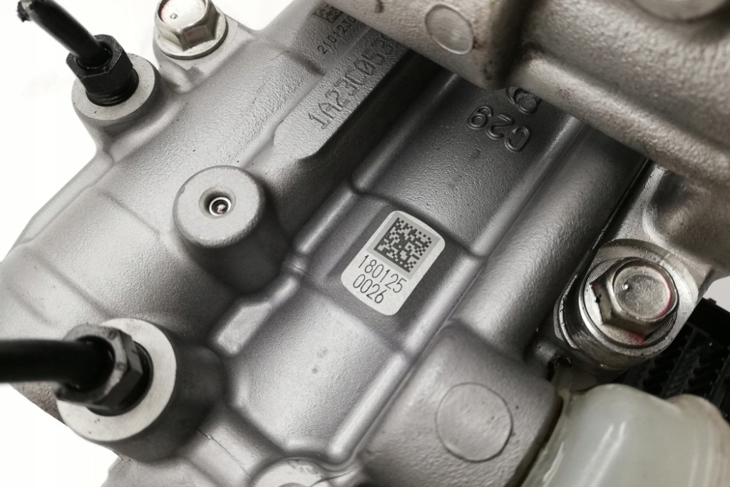 фото №7, Насос abs toyota corolla estate _e21_ 4727047040 2.0l hybrid 112kw 2021