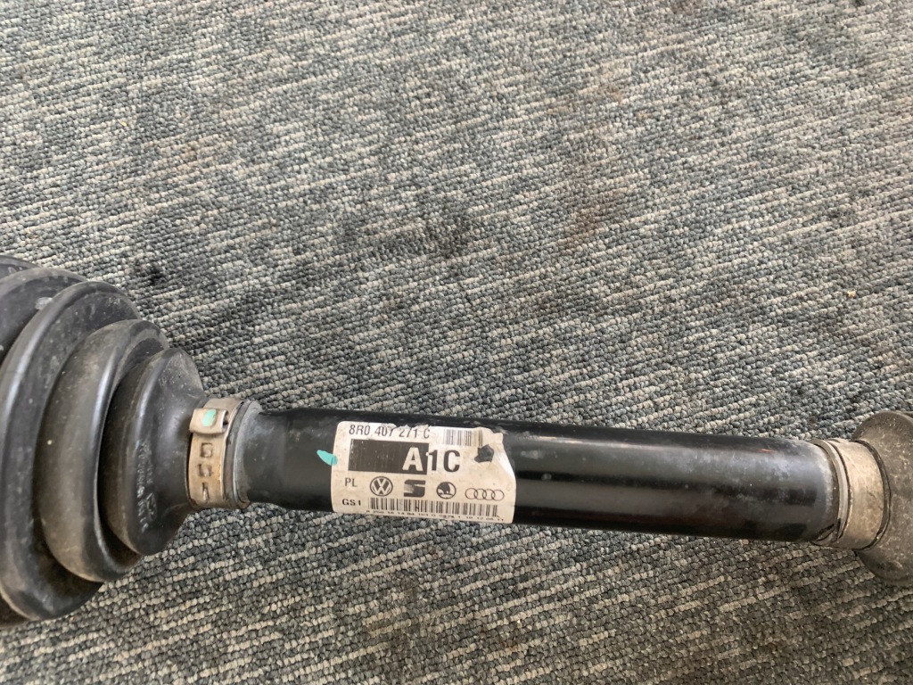 Audi a7 c7 s line 3.0 tdi 245km quattro привідний вал ліва передня оригінал Ціна