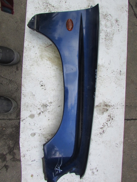 фото №1, Крыло правый subaru forester 97-02