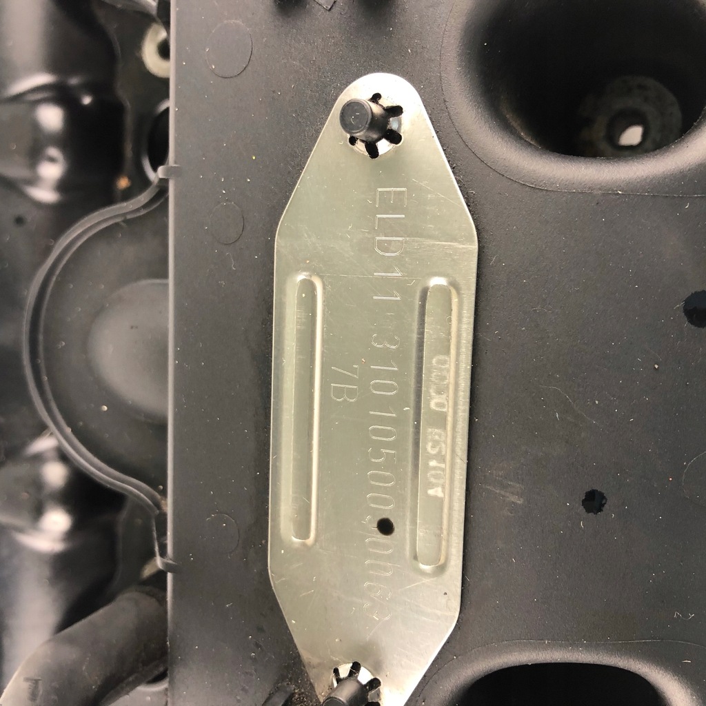 фото №8, Крышка клапанов jaguar xf xj 350 2.7 td левая правая