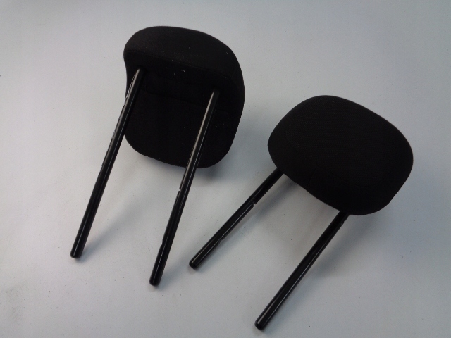 фото №3, Підголівники задня smart forfour 453