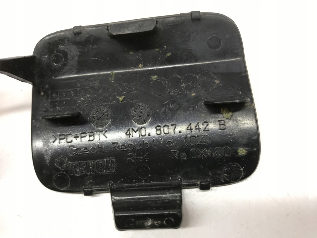 фото №5, Заглушка бампера фаркоп правая задняя audi q7 4m lz7s 4m0807442b