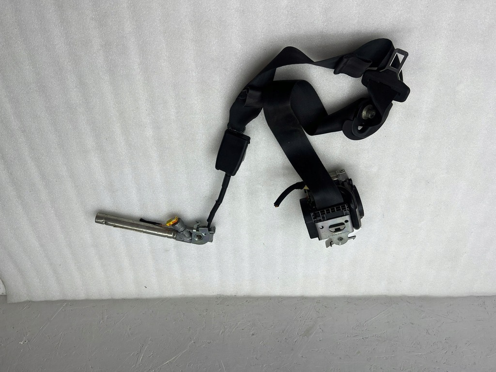 фото №8, Citroen c4 ii picasso 2015 левая сторона pas безопасности сиденье передний