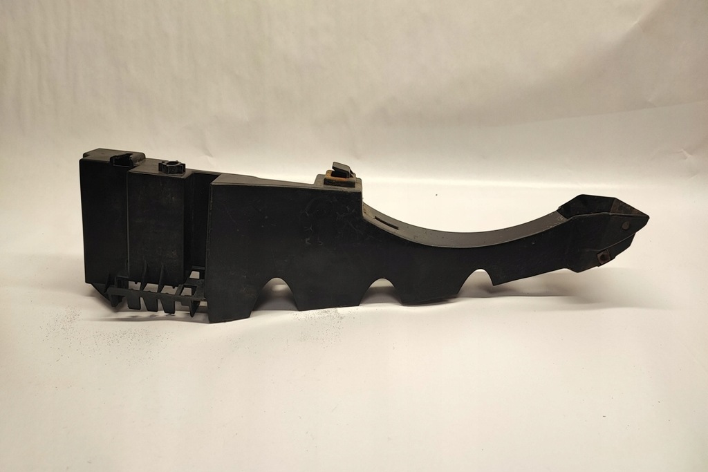 фото №12, Правий напрямна заднього бампера dodge charger 68231348ad 3.6l бензиновий 215kw