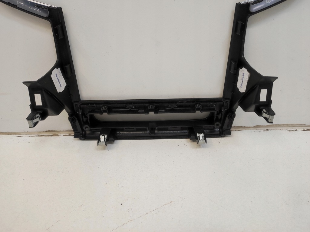 фото №12, Рамка dekor радио навигации панели консоли renault megane iv 4