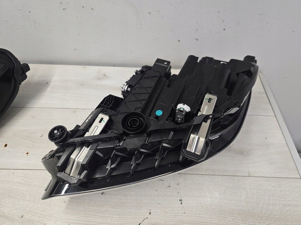 фото №11, Лампа ліва права bmw f70 f74 shadow повний