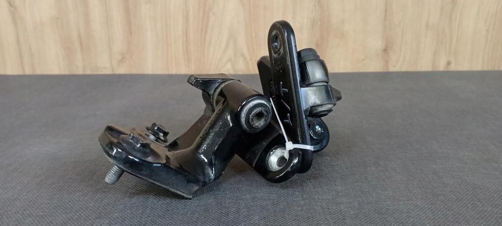 фото №1, Mercedes a-klasa w176 петля петлі лівий двері задня задніх комплект