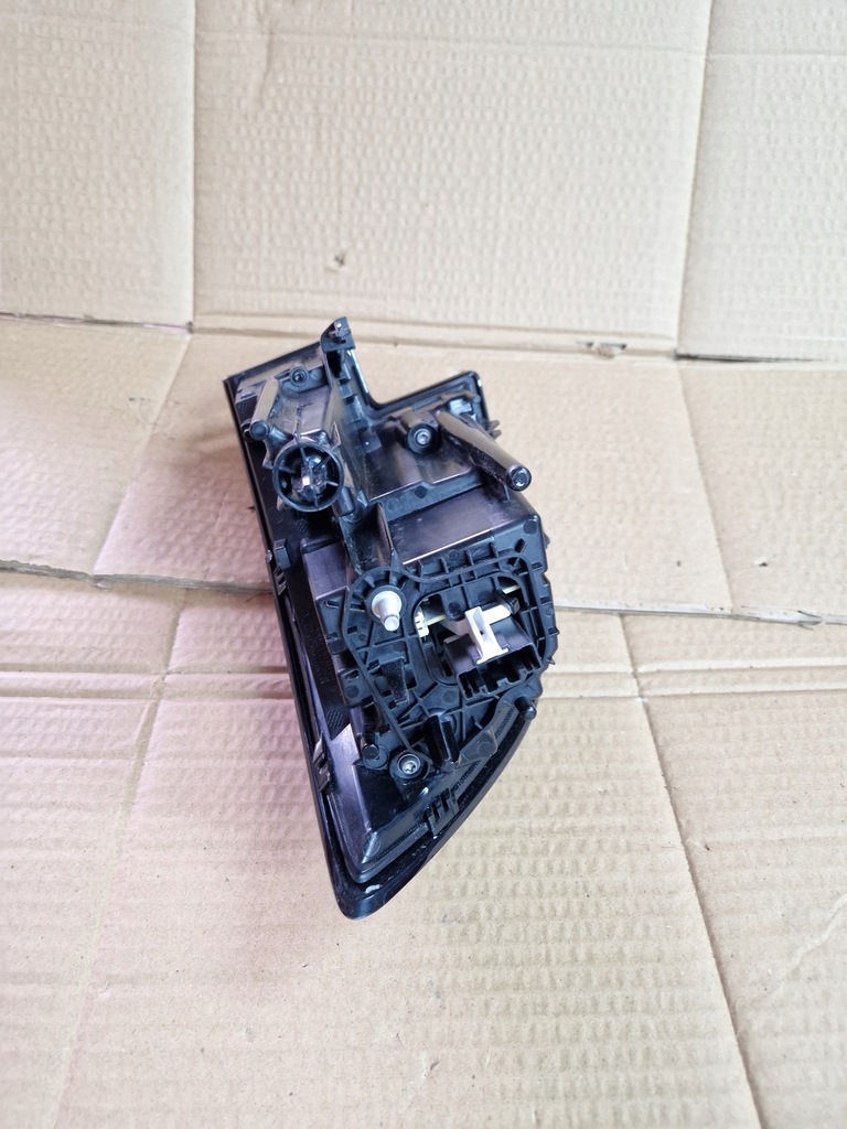 фото №9, Opel mokka ii лампа led права задня 9833721980