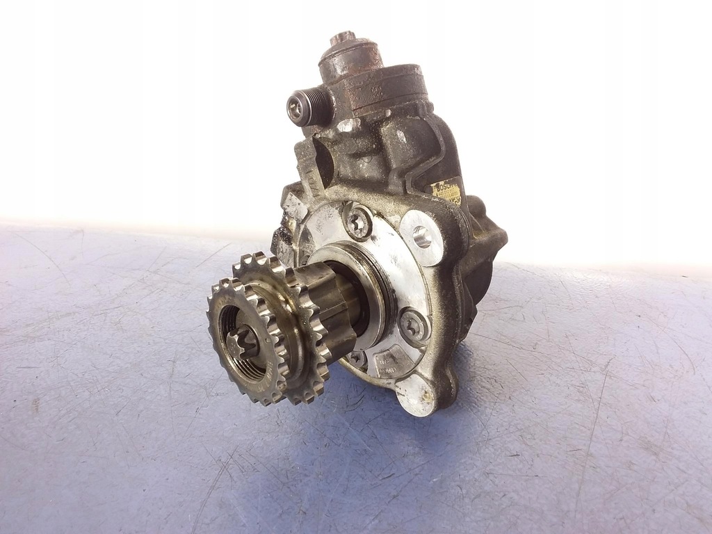 фото №5, Bmw 5 f10 f11 насос впрыскная 0445010517