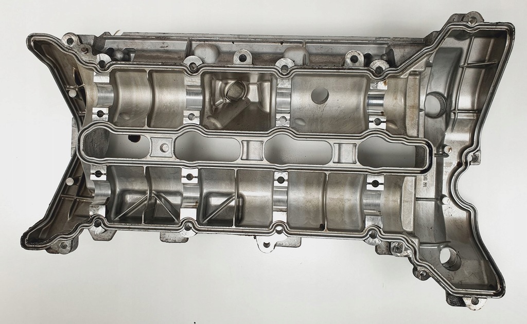 фото №7, Крышка клапанов mercedes w245 2.0 cdi a6400160605